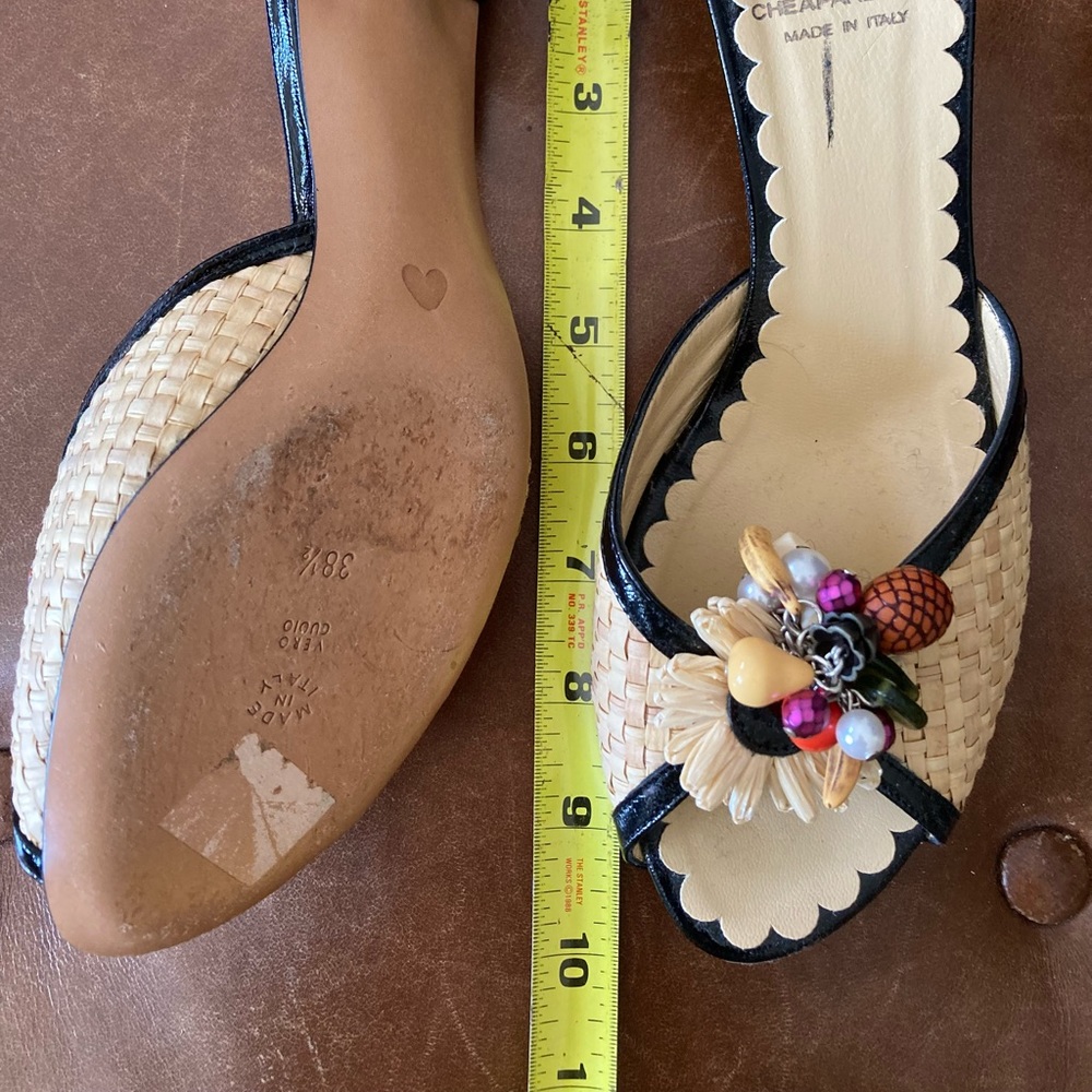 MOSCHINO SZ 38 1/2 Kitten Heel Sandals Made in Italy - Picture 11 of 11